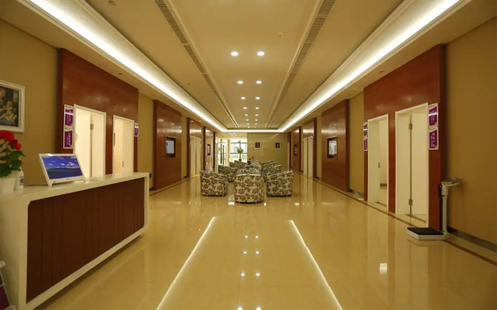 鋼質(zhì)凈化門(mén)的特點(diǎn)