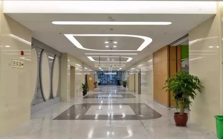 不銹鋼板門(mén)多少錢(qián)一平方