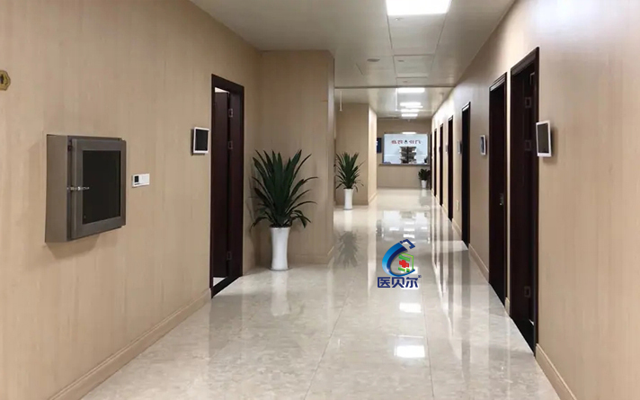 鋼質(zhì)雙開凈化門潔凈門帶雙層觀察窗及自動升降掃地條配不銹鋼門鎖